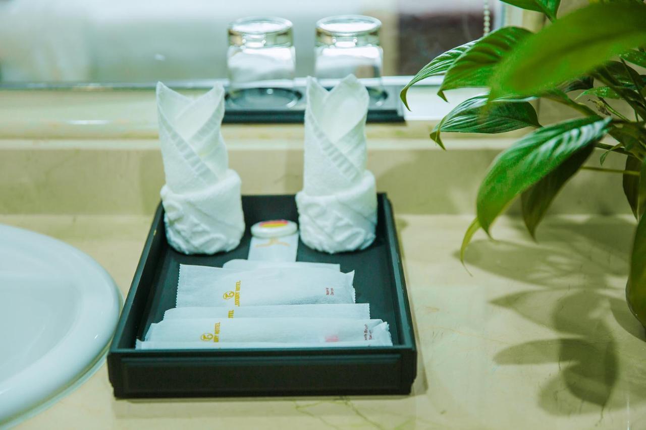 Luxury6 Hotel Mong Cai ภายนอก รูปภาพ